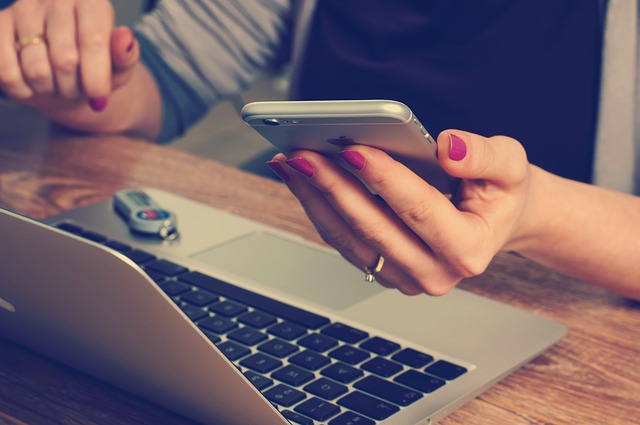 Few people still use Internet banking